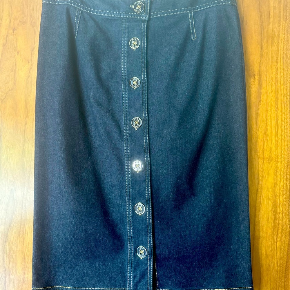 Saks Fifth Avenue denim skirt, size 4